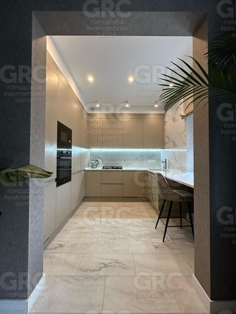 
  Продается 4-комн. квартира 140 м². Фото 3.