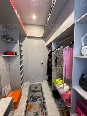 
  Продается 4-комн. квартира 140 м². Фото 7.
