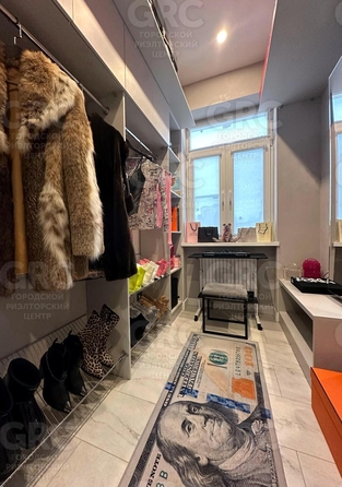 
  Продается 4-комн. квартира 140 м². Фото 8.