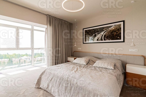
  Продается 3-комн. квартира 170 м². Фото 1.