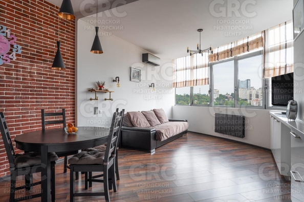 
  Продается 3-комн. квартира 109 м². Фото 1.