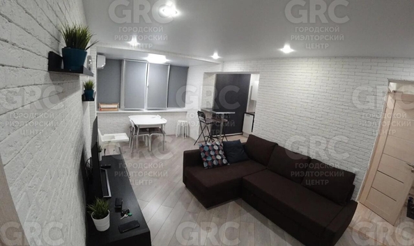 
  Продается 3-комн. квартира 53.5 м². Фото 1.