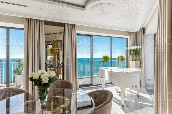 
  Продается апартамент 281 м². Фото 1.