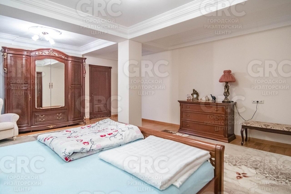 
  Продается 3-комн. квартира 157 м². Фото 23.