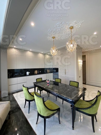 
  Продается 3-комн. квартира 192 м². Фото 2.