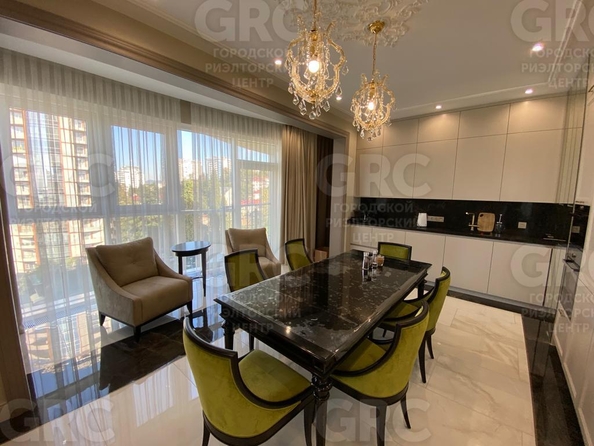 
  Продается 3-комн. квартира 192 м². Фото 3.