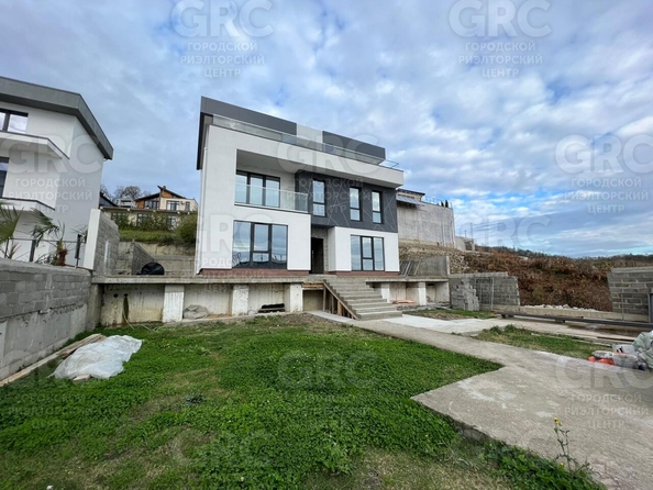 
  Продается дом 200 м². Фото 1.