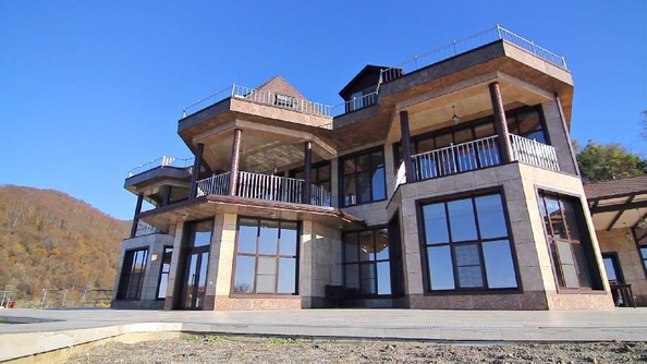 
  Продается дом 1200 м². Фото 1.
