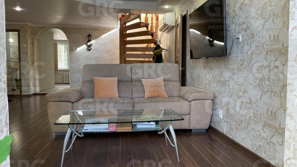 
  Продается 4-комн. квартира 281 м². Фото 3.