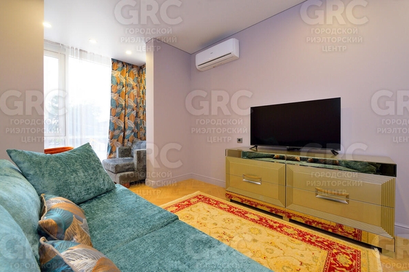 
  Продается 2-комн. квартира 63 м². Фото 1.