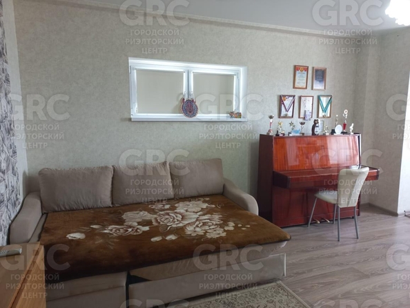 
  Продается 2-комн. квартира 56 м². Фото 1.