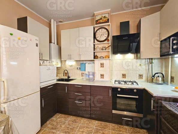 
  Продается 2-комн. квартира 56 м². Фото 4.