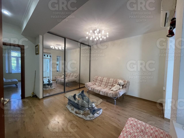 
  Продается 2-комн. квартира 60 м². Фото 1.