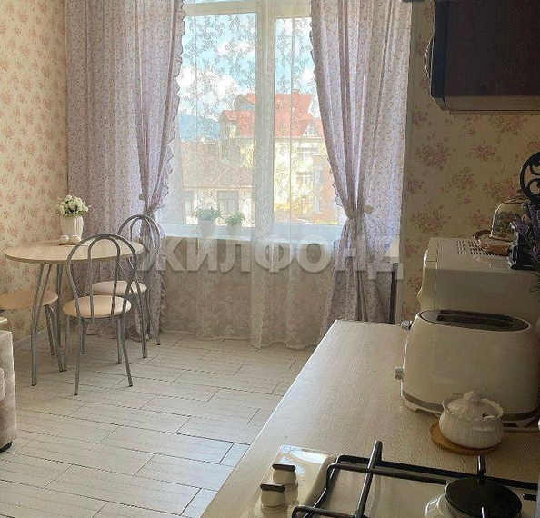 
   Продам 2-комнатную, 45.4 м², Изумрудная ул, 40А

. Фото 3.