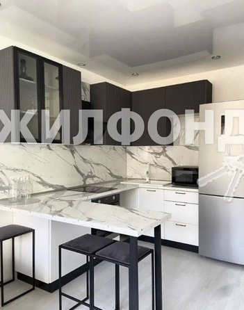 
   Продам 2-комнатную, 47.9 м², Тепличная ул, 63

. Фото 1.