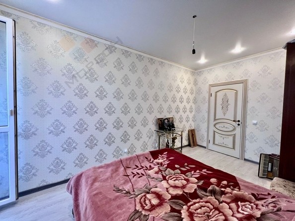 
   Продам 3-комнатную, 97 м², Евгении Жигуленко ул, 13к2

. Фото 3.