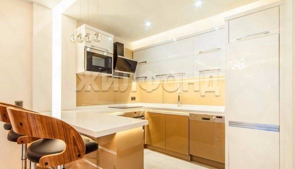 
  Продается 3-комн. квартира 130 м². Фото 6.