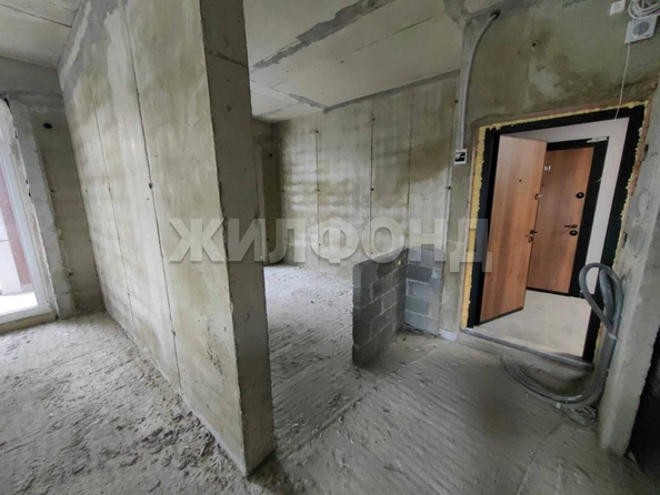 
  Продается 3-комн. квартира 75 м², в ЖК Аллея парк, корпус 2. Фото 1.