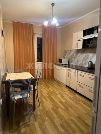 
  Продается 3-комн. квартира 100 м². Фото 1.