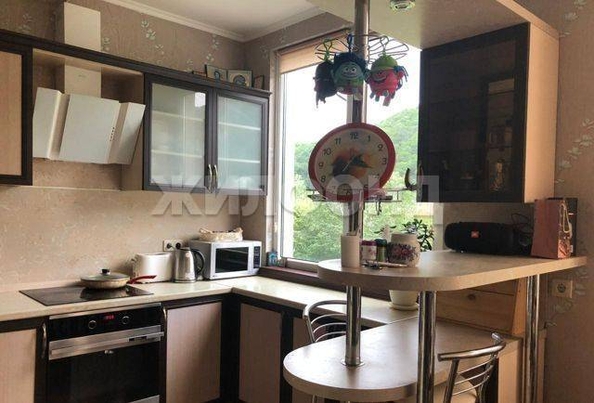 
  Продается 4-комн. квартира 83 м². Фото 6.