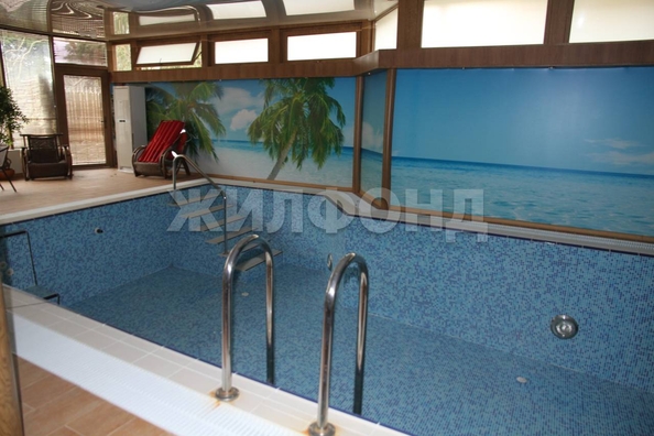 
  Продается 4-комн. квартира 650 м². Фото 1.