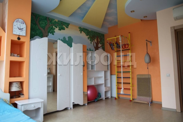 
  Продается 4-комн. квартира 650 м². Фото 4.