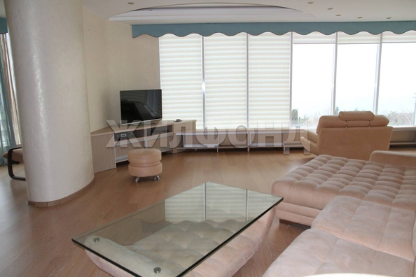 
  Продается 4-комн. квартира 650 м². Фото 7.