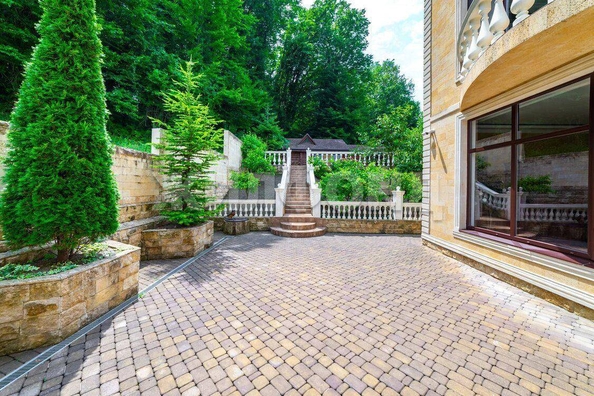 
  Продается дом 350 м². Фото 1.
