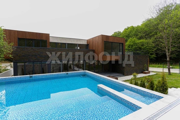 
  Продается дом 453 м². Фото 23.