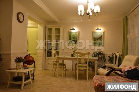 
  Продается дом 200 м². Фото 1.
