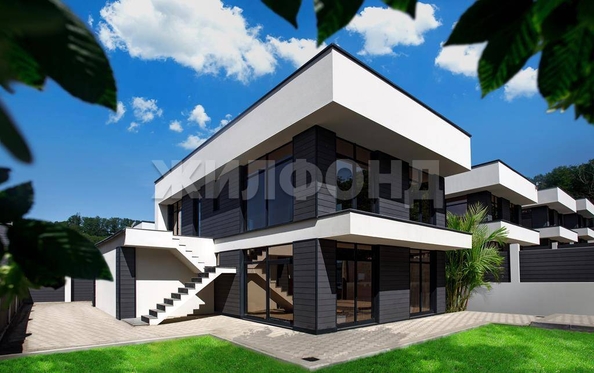 
  Продается дом 240 м². Фото 1.