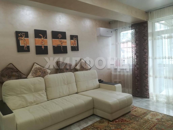 
  Продается 2-комн. квартира 57 м². Фото 1.