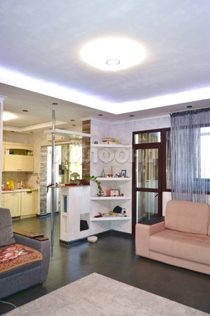 
  Продается 2-комн. квартира 65 м². Фото 3.