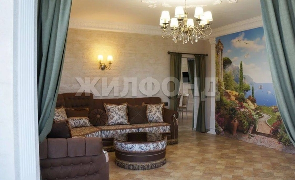 
  Продается 4-комн. квартира 147 м². Фото 1.