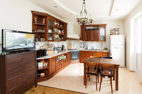 
  Продается дом 600 м². Фото 4.