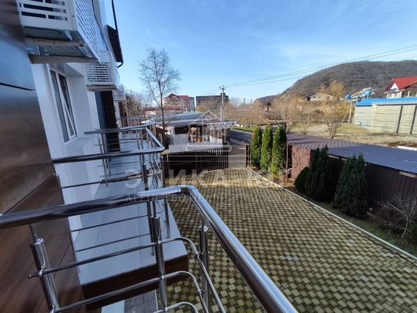 
  Продается 1-комн. квартира, 29 м², Приморская ул
. Фото 4.