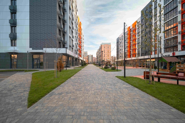 
  Продается 2-комн. квартира 52.35 м², в ЖК Клубный квартал «Друзья», лит 5. Фото 5.