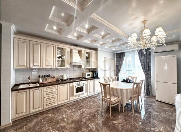 
  Продается 3-комн. квартира 124 м². Фото 1.