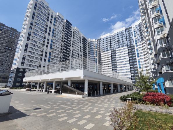 
  Продам 2-комн. квартиру 53.2 м². Фото 16.