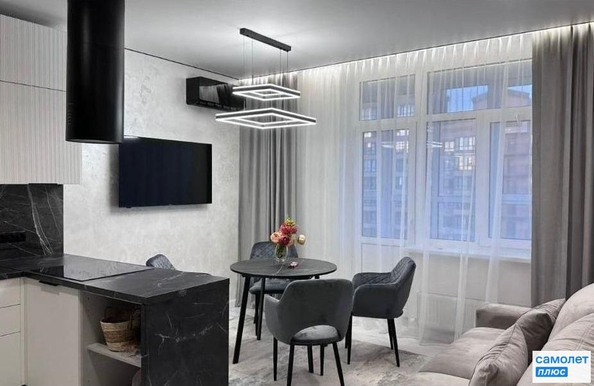 
  Продается 2-комн. квартира 91.42 м², в ЖК Золотой Берег, литер 1. Фото 1.