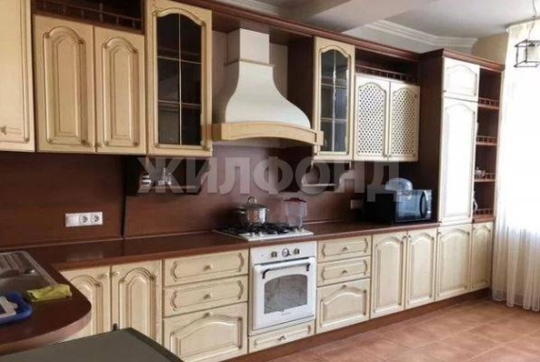 
  Продается 3-комн. квартира 118 м². Фото 1.