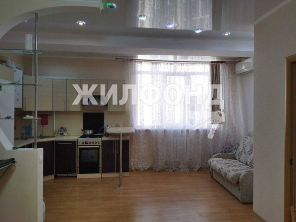 
   Продам 2-комнатную, 50 м², Гончарова ул, 14

. Фото 1.