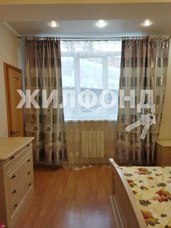 
   Продам 2-комнатную, 50 м², Гончарова ул, 14

. Фото 5.