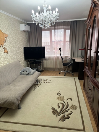 
  Продам 2-комн. квартиру 60.5 м². Фото 7.