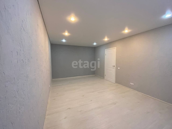 
  Продается 2-комн. квартира 57.8 м². Фото 1.