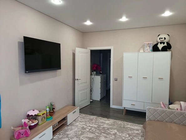 
  Продается 2-комн. квартира 64 м², в МКР Любимово, 16 квартал литер 1. Фото 3.