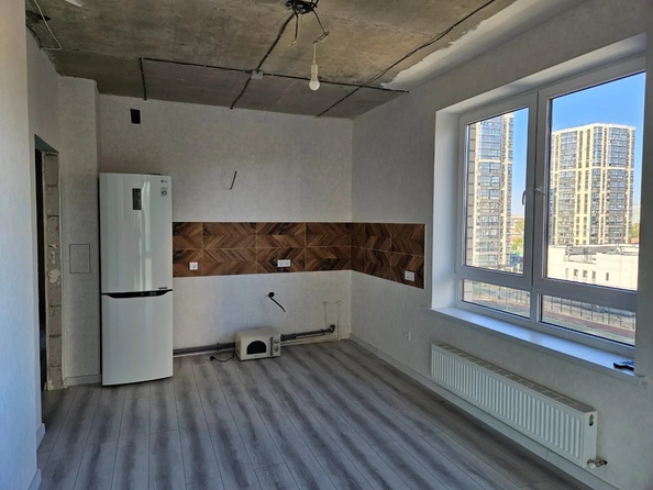 
  Продается 2-комн. квартира 65 м². Фото 1.