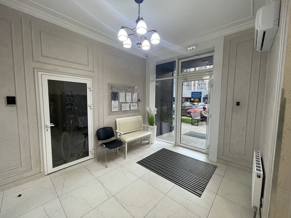 
  Продается 2-комн. квартира 70 м². Фото 1.