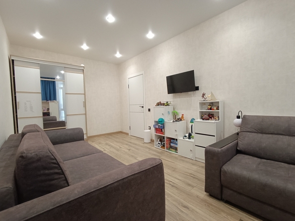 
  Продается 2-комн. квартира 76 м². Фото 26.