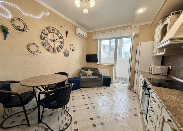 
  Продается 1-комн. квартира 50.5 м². Фото 1.